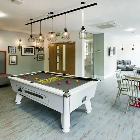 For Students Only Modern Living Ensuites In Bristol * Bristol