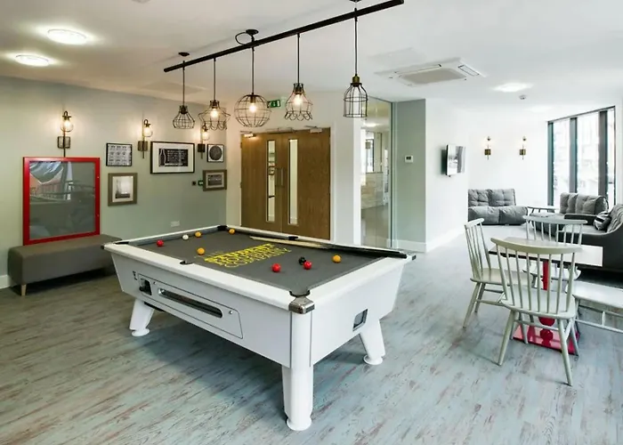 For Students Only Modern Living Ensuites In Bristol * Bristol