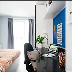 For Students Only Modern Living Ensuites In *
